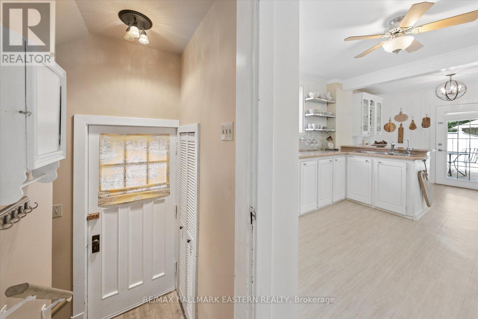 474 Gilmour Street, Peterborough (Town Ward 3), Ontario  K9H 2J9 - Photo 34 - X13419280