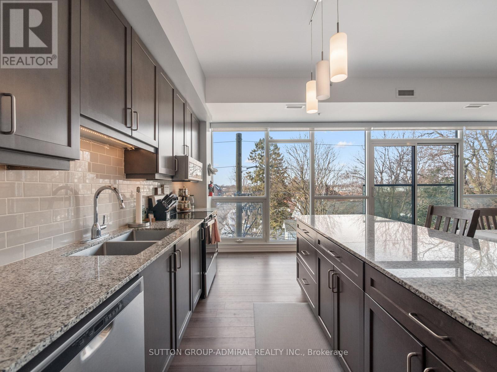 301 - 109 King Avenue E, Clarington (Newcastle), Ontario  L1B 0V5 - Photo 5 - E13419810