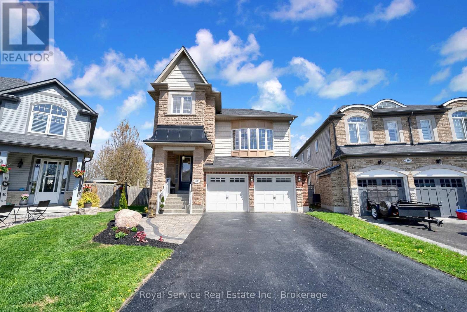 35 Alldread Crescent, Clarington (Newcastle), Ontario  L1B 0C2 - Photo 5 - E13420880