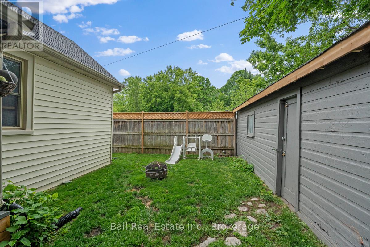 21 Aylmer Street S, Peterborough (Town Ward 3), Ontario  K9J 3H6 - Photo 39 - X13420800