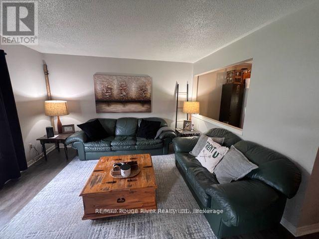 202 - 1110 CLONSILLA AVENUE, peterborough (otonabee ward 1), Ontario