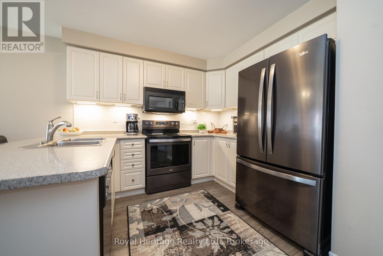 862 Emery Way, Peterborough (Monaghan Ward 2), Ontario  K9J 0H7 - Photo 4 - X13424208