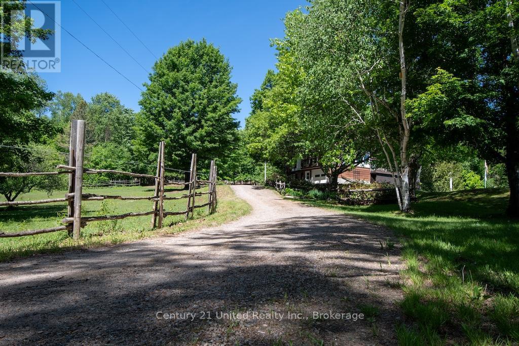 2003 Hybla Road, Hastings Highlands (Monteagle Ward), Ontario  K0L 1C0 - Photo 37 - X13424508
