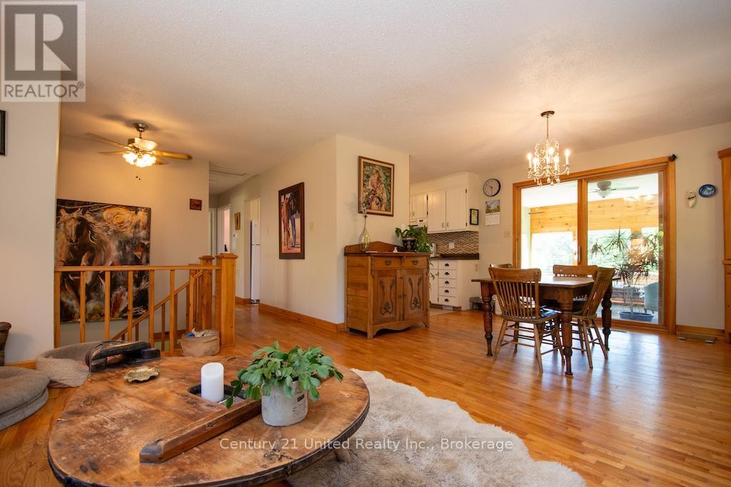 2003 Hybla Road, Hastings Highlands (Monteagle Ward), Ontario  K0L 1C0 - Photo 8 - X13424508
