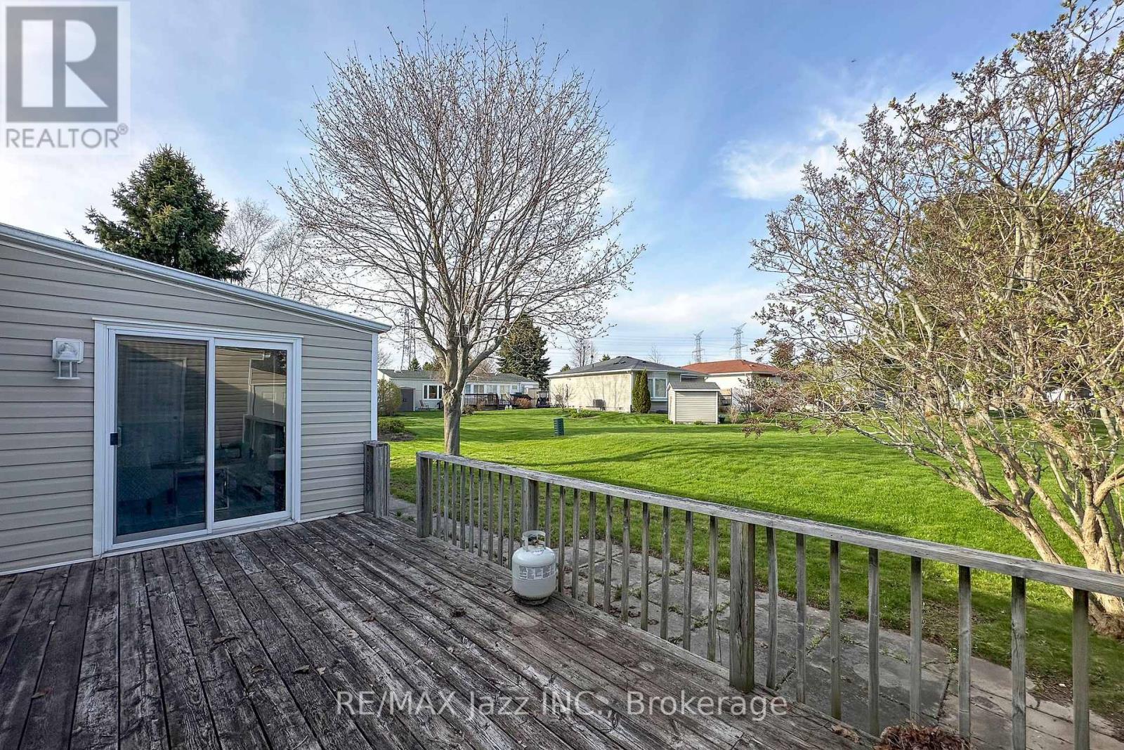 13 Steelhead Lane, Clarington (Newcastle), Ontario  L1B 1B4 - Photo 21 - E13424972