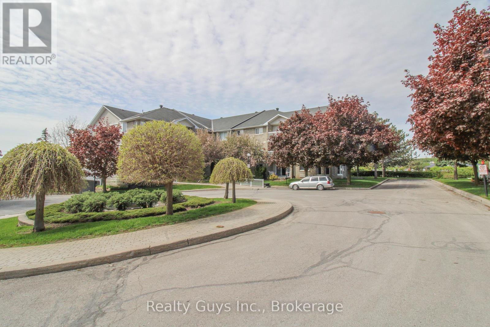 224 - 1099 Clonsilla Avenue, Peterborough (Otonabee Ward 1), Ontario  K9J 8L7 - Photo 4 - X13424948