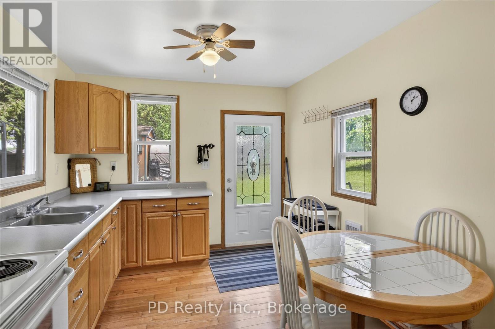 42 Pheasant Street, Kawartha Lakes (Emily), Ontario  K0L 2W0 - Photo 12 - X13425586