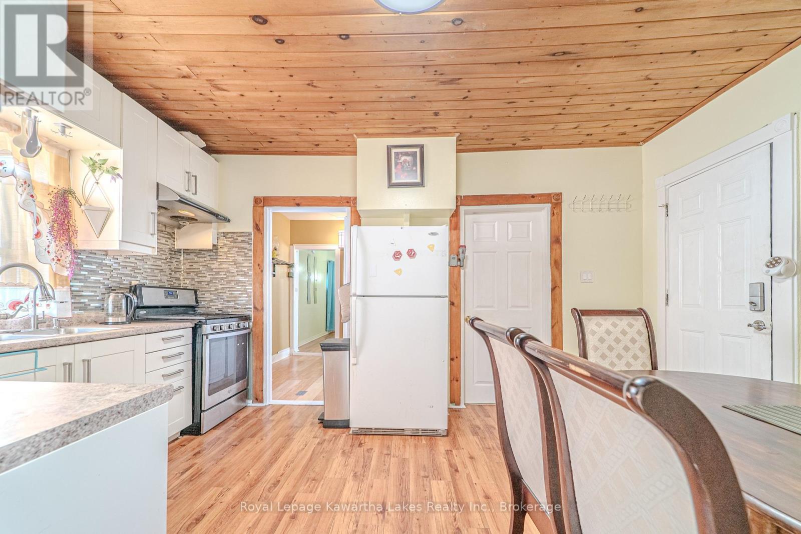 36 Melbourne Street W, Kawartha Lakes (Lindsay), Ontario  K9V 2S8 - Photo 20 - X13425676