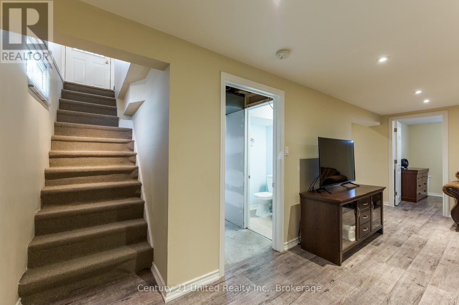 470 O'connell Road, Peterborough (Otonabee Ward 1), Ontario  K9J 4C9 - Photo 12 - X13425828