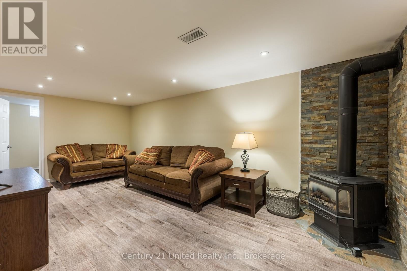470 O'connell Road, Peterborough (Otonabee Ward 1), Ontario  K9J 4C9 - Photo 13 - X13425828