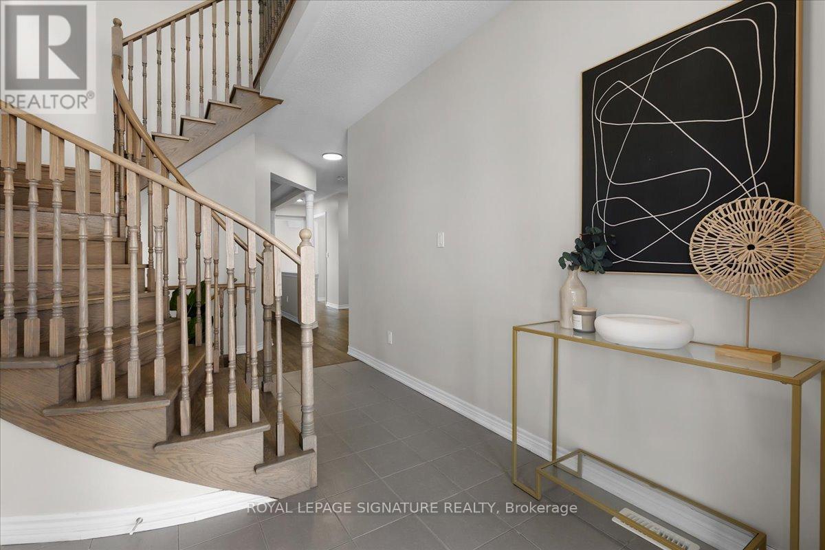 635 Lemay Grove, Peterborough (Monaghan Ward 2), Ontario  K9K 0G9 - Photo 4 - X13426312