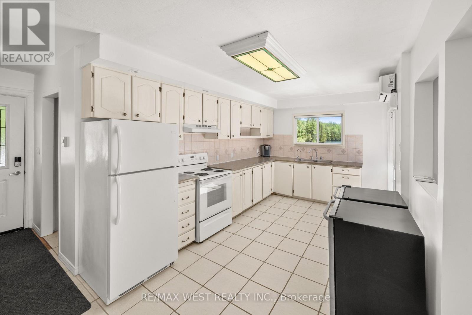 1432 Clement Lake Road, Highlands East (Monmouth), Ontario  K0L 3C0 - Photo 5 - X13426414