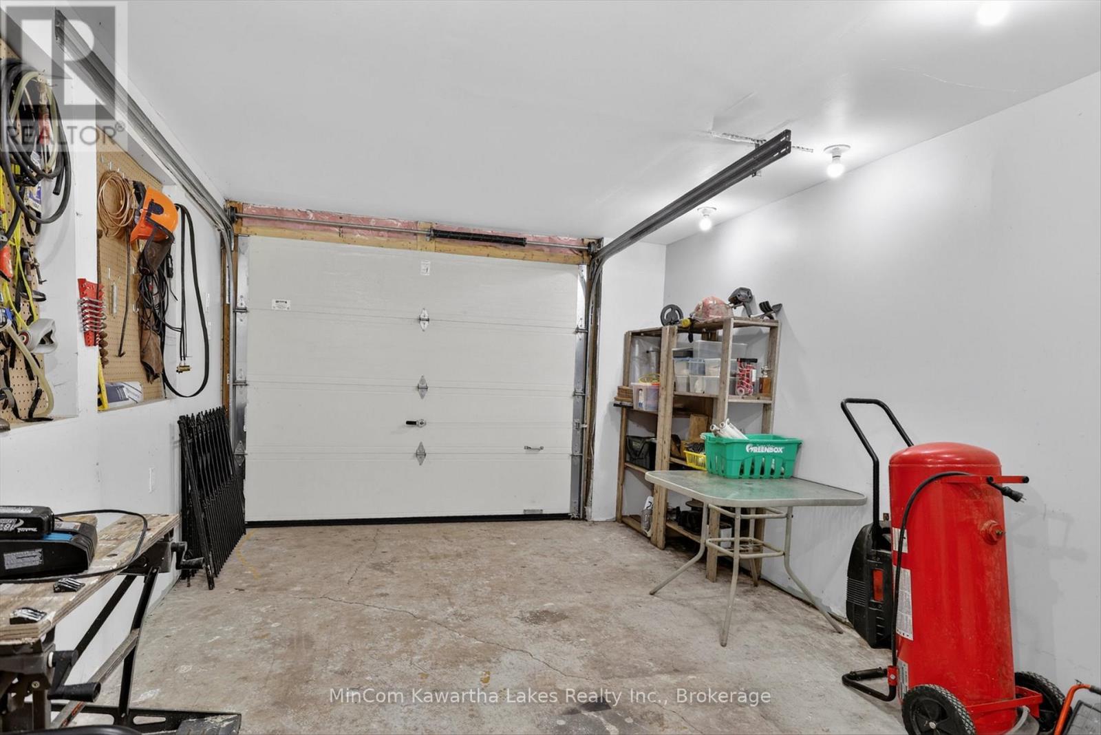 48 Fire Route 31 W, Trent Lakes, Ontario  K0L 1J0 - Photo 41 - X13426510