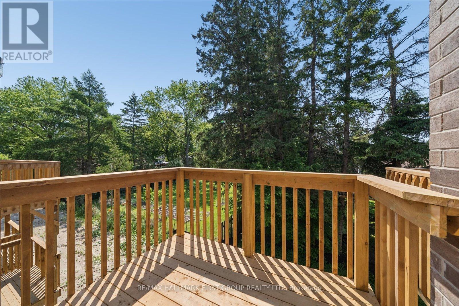 19 Marret Lane, Clarington (Newcastle), Ontario  L1B 0X2 - Photo 10 - E13427226