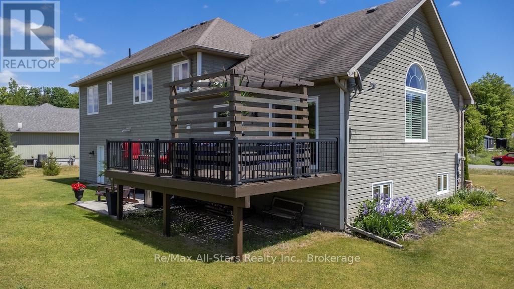 15 Rustlewood Avenue, Kawartha Lakes (Manvers), Ontario  L0A 1A0 - Photo 33 - X13427618