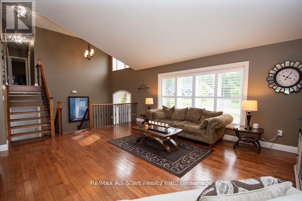 15 Rustlewood Avenue, Kawartha Lakes (Manvers), Ontario  L0A 1A0 - Photo 9 - X13427618