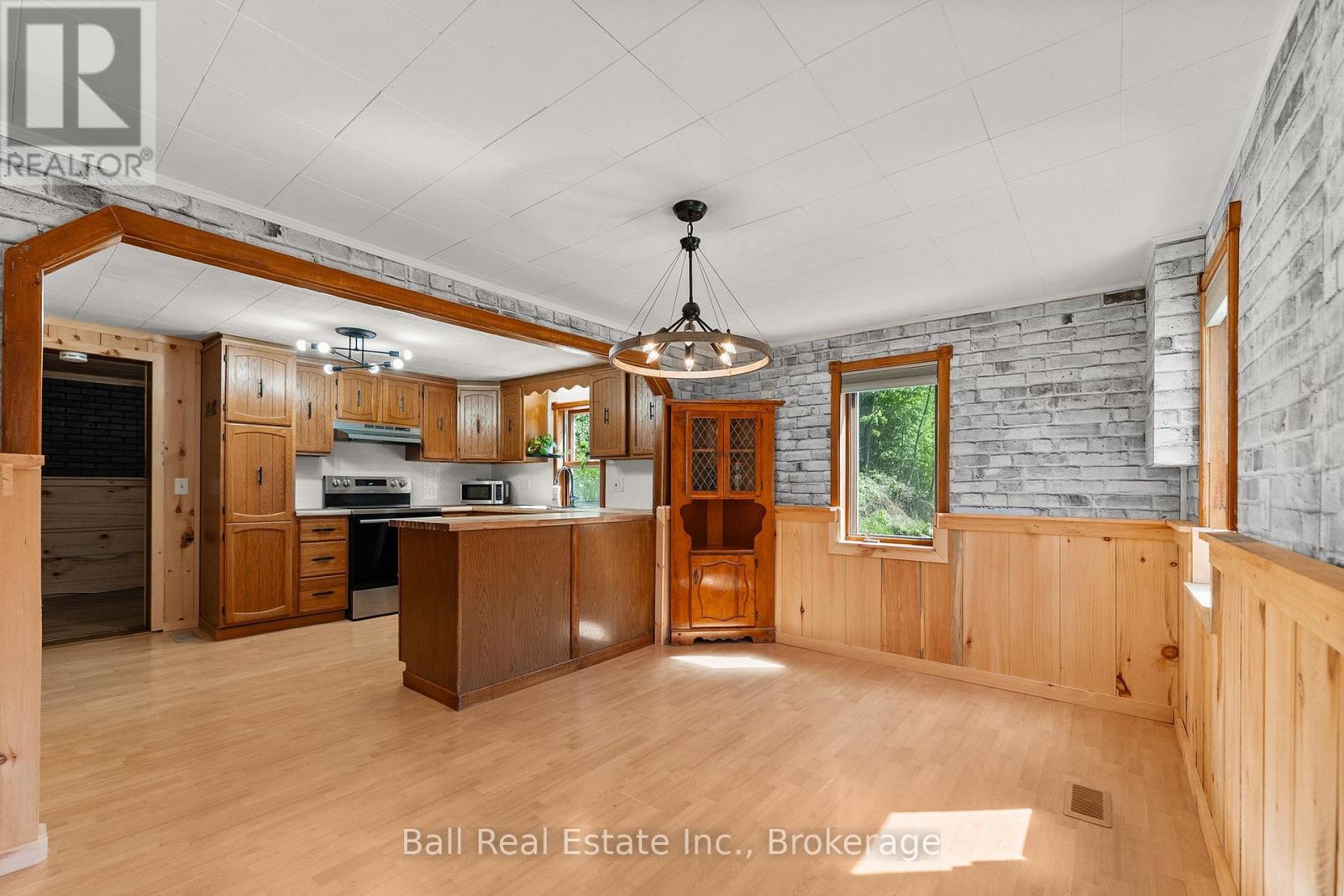 192 Monck Street, Bancroft (Bancroft Ward), Ontario  K0L 1C0 - Photo 13 - X13427708