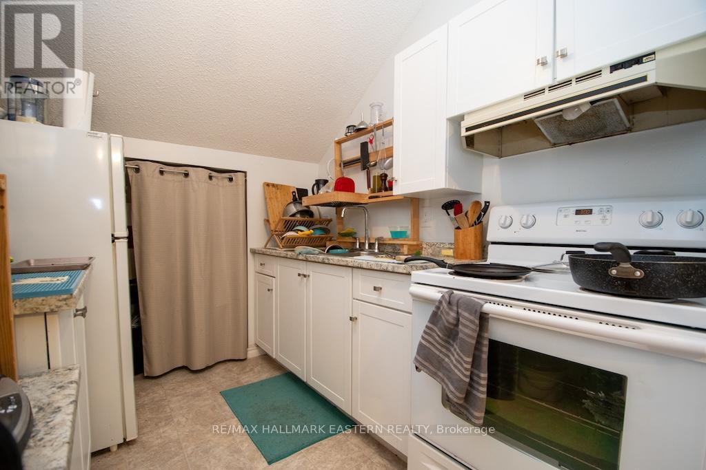 11 Argyle Street, Peterborough (Northcrest Ward 5), Ontario  K9H 7M2 - Photo 40 - X13427992