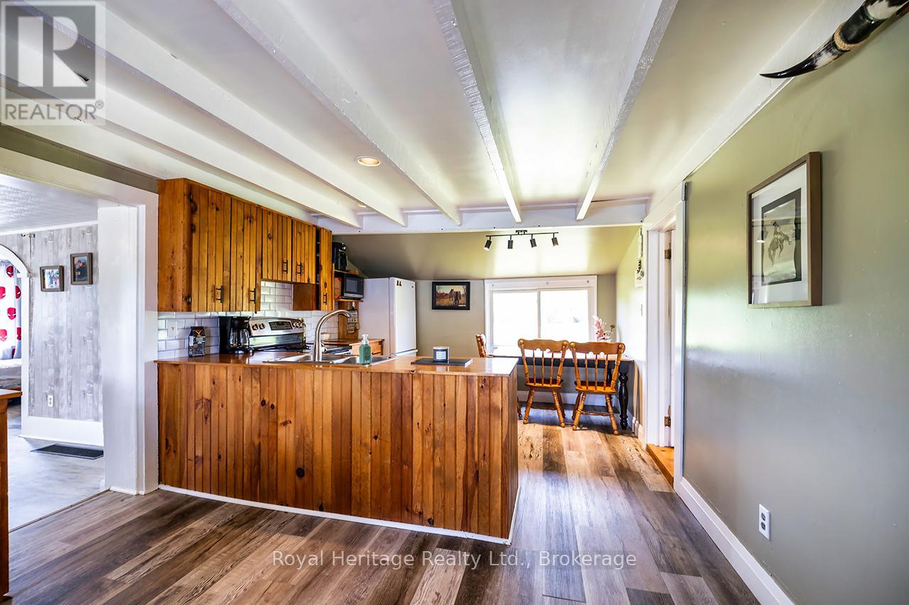 303 Four Points Road, Kawartha Lakes (Verulam), Ontario  K0L 1M0 - Photo 6 - X13429270