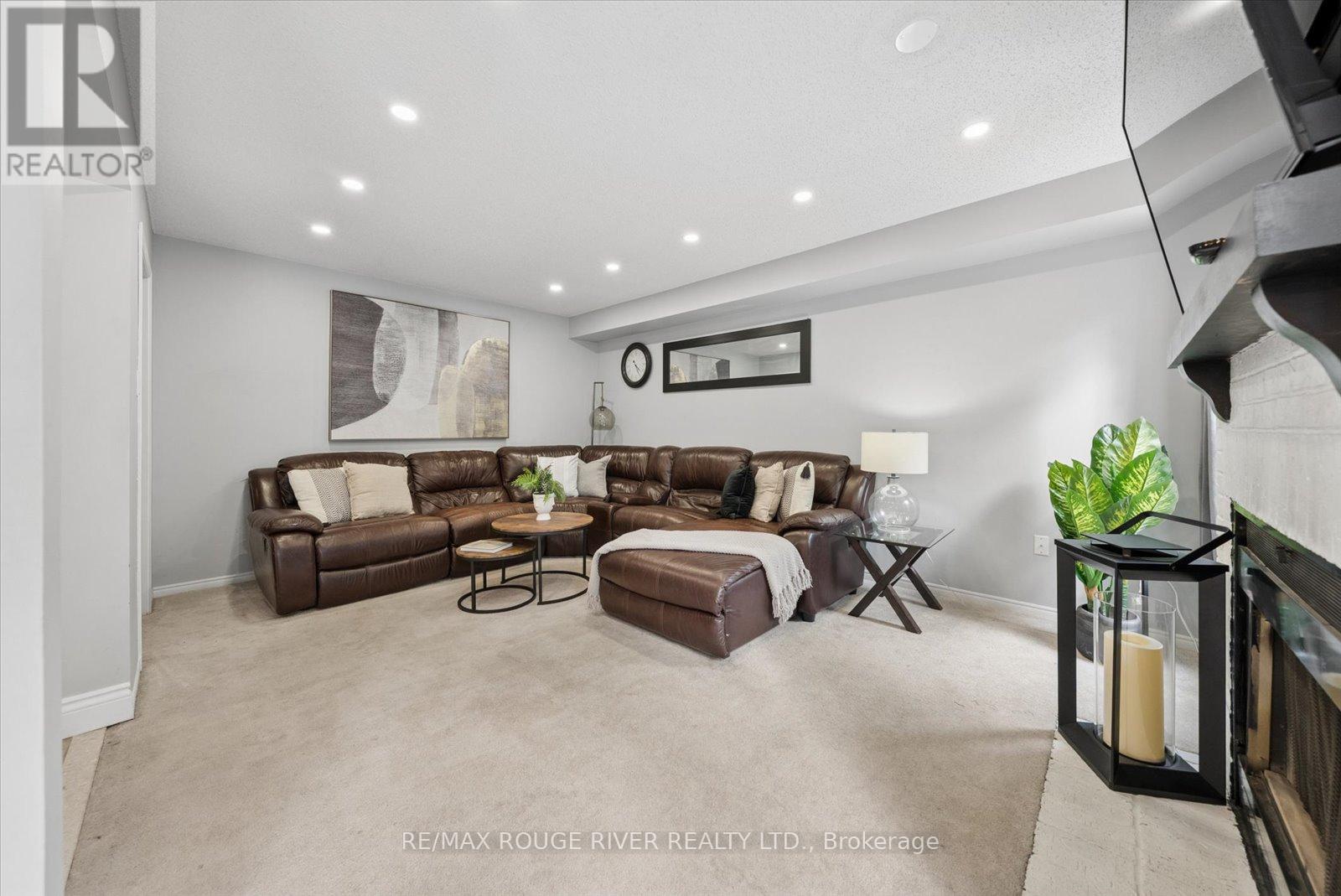6 Snowden Court, Clarington (Newcastle), Ontario  L1B 1E7 - Photo 14 - E13430280