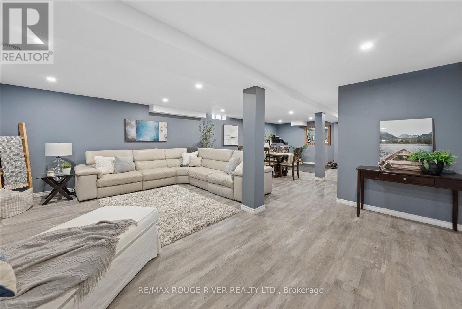 6 Snowden Court, Clarington (Newcastle), Ontario  L1B 1E7 - Photo 30 - E13430280
