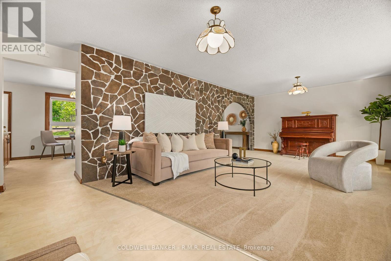 8754 Langstaff Road, Clarington, Ontario  L0A 1E0 - Photo 4 - E13430452