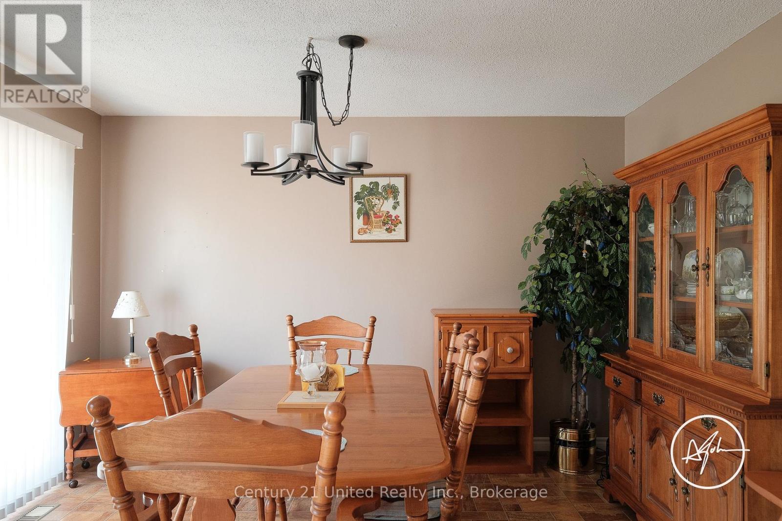 2606 Foxmeadow Road, Peterborough (Ashburnham Ward 4), Ontario  K9L 1X3 - Photo 18 - X13430482