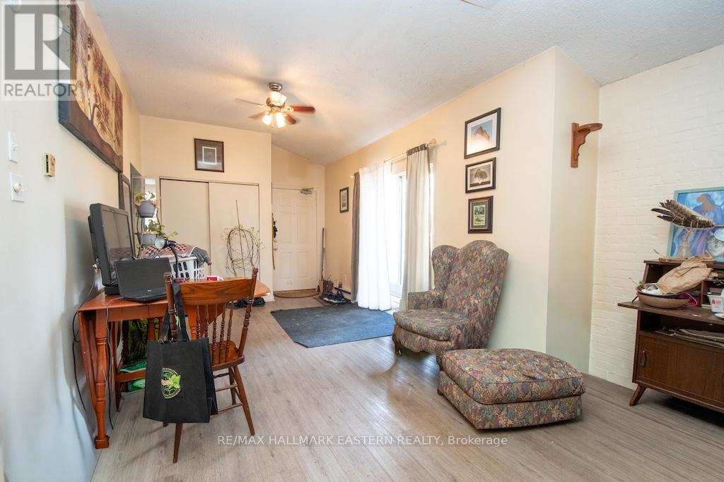 813 Water St. & 11 Argyle Street, Peterborough (Northcrest Ward 5), Ontario  K9H 3N7 - Photo 24 - X13430648