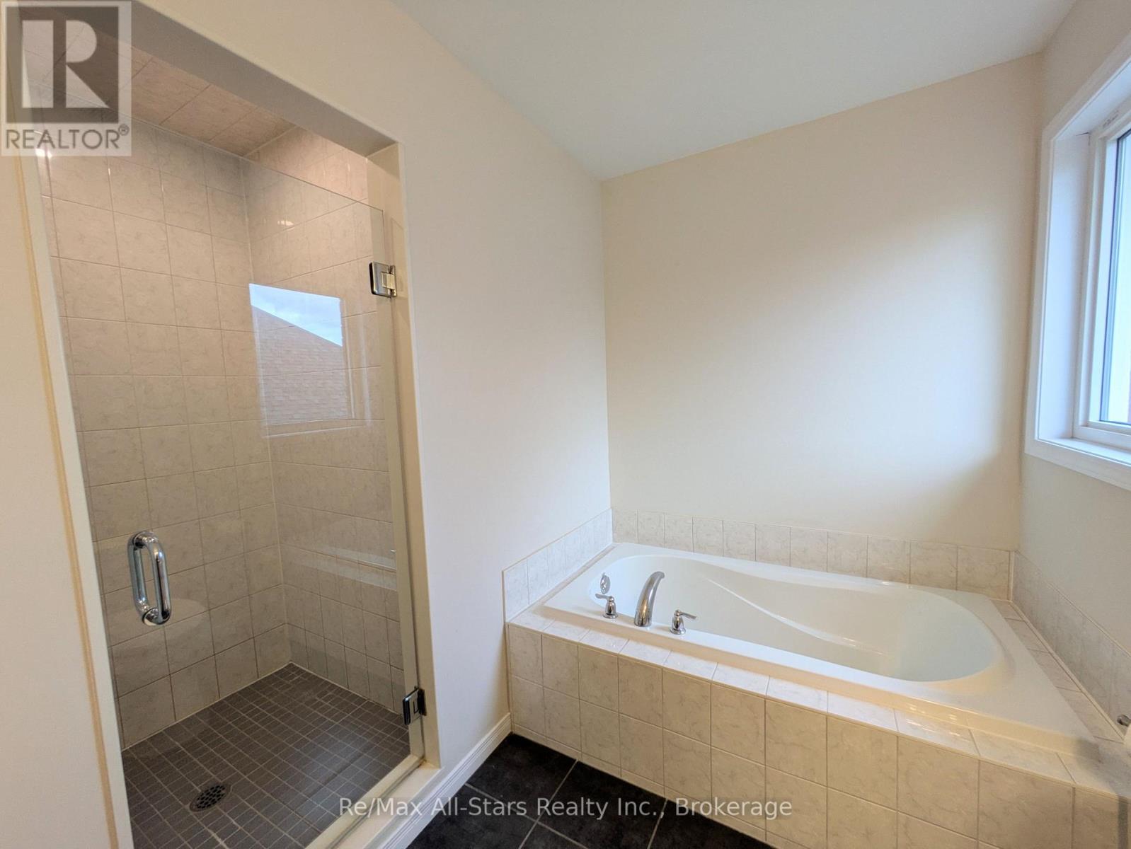 76 Alcorn Drive, Kawartha Lakes (Lindsay), Ontario  K9V 0M8 - Photo 15 - X13431712