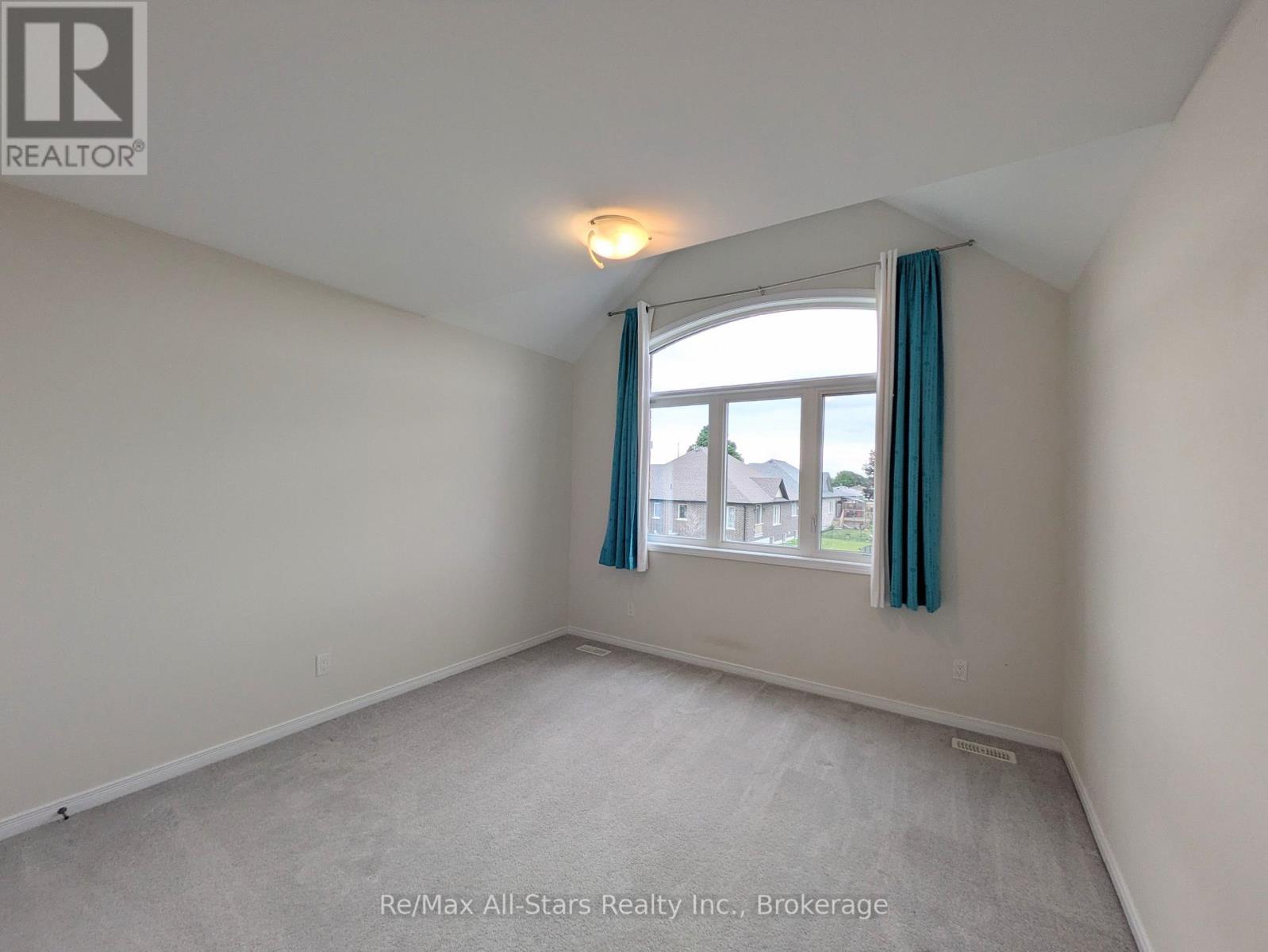 76 Alcorn Drive, Kawartha Lakes (Lindsay), Ontario  K9V 0M8 - Photo 18 - X13431712