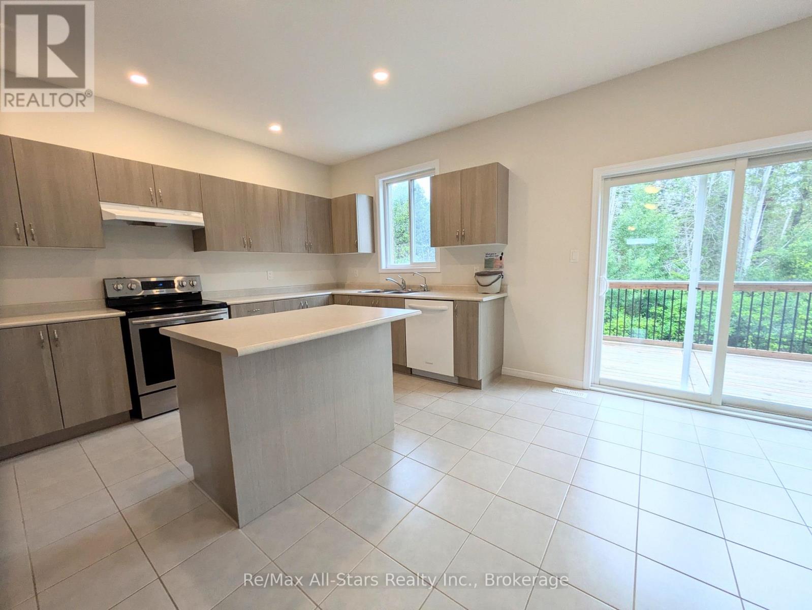 76 Alcorn Drive, Kawartha Lakes (Lindsay), Ontario  K9V 0M8 - Photo 5 - X13431712
