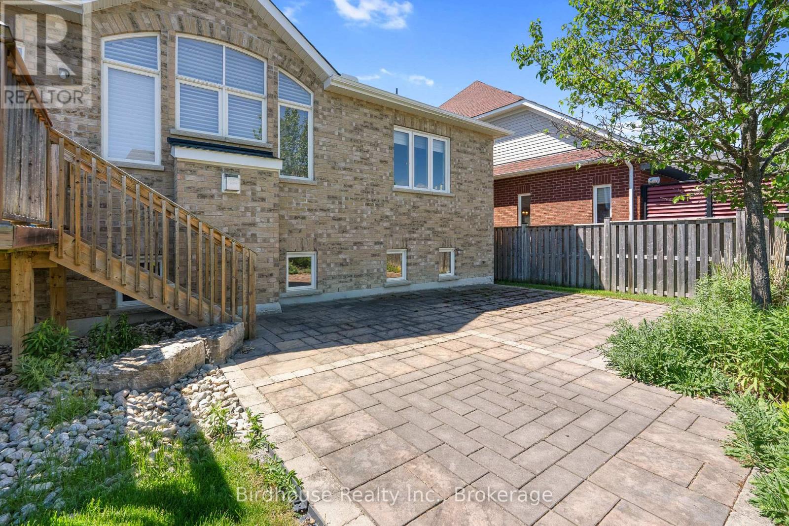 42 Logan Lane, Kawartha Lakes (Lindsay), Ontario  K9V 0L6 - Photo 31 - X13432014
