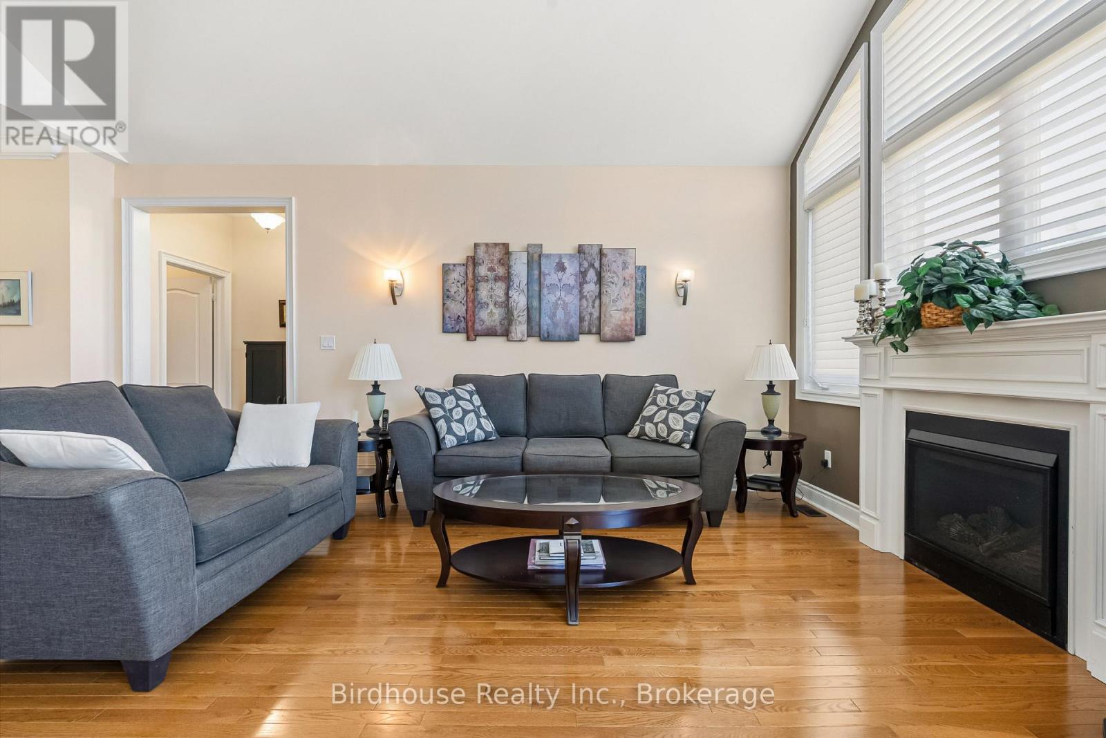 42 Logan Lane, Kawartha Lakes (Lindsay), Ontario  K9V 0L6 - Photo 7 - X13432014