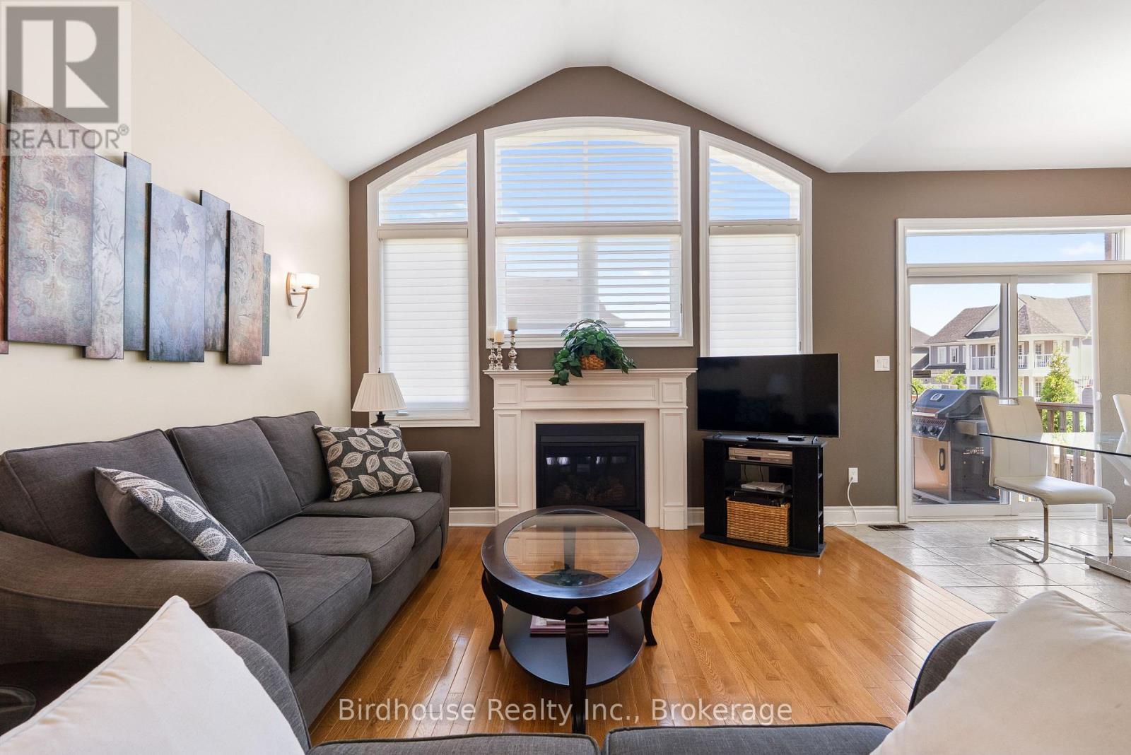 42 Logan Lane, Kawartha Lakes (Lindsay), Ontario  K9V 0L6 - Photo 9 - X13432014