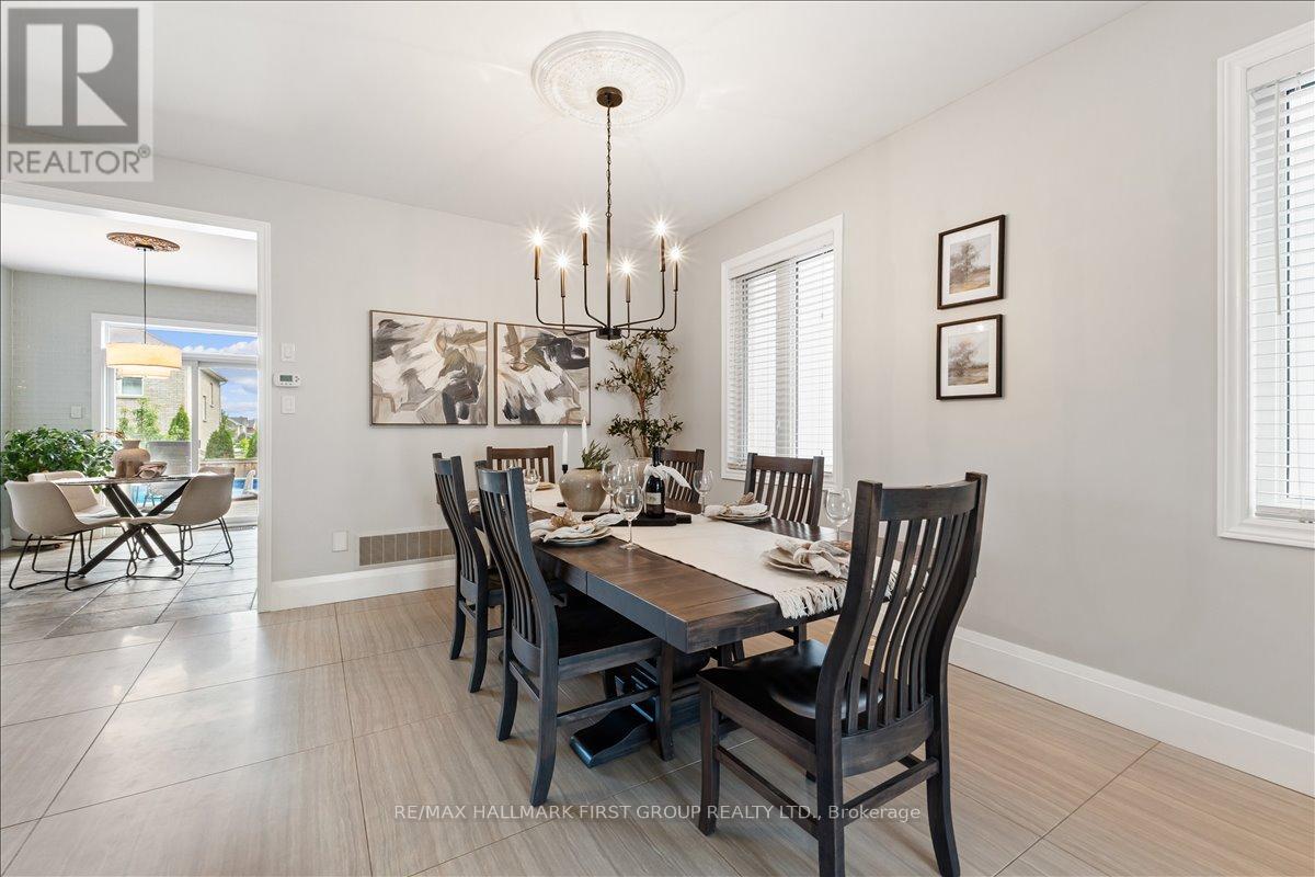 127 Grady Drive, Clarington (Newcastle), Ontario  L1B 0C6 - Photo 5 - E13431812