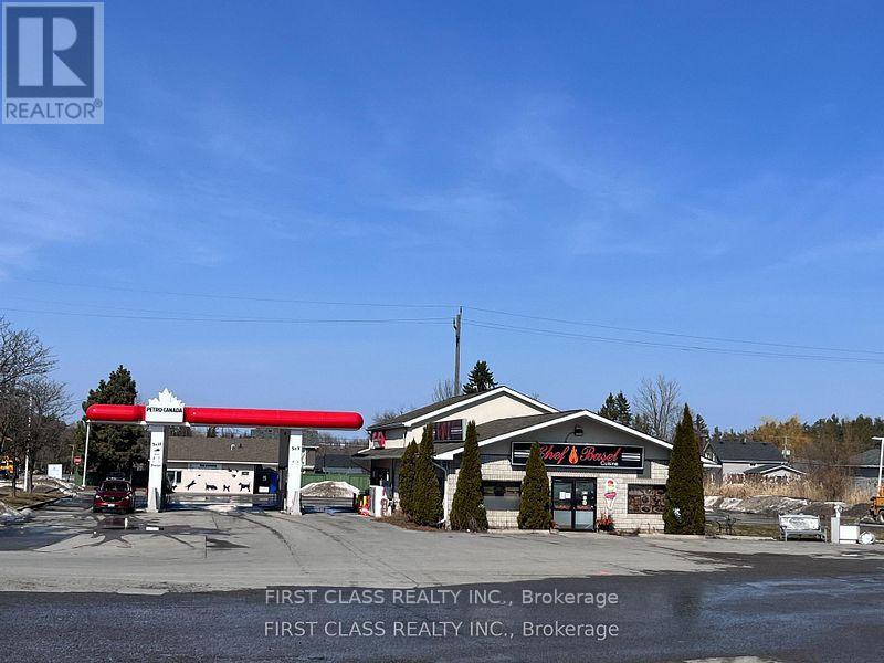 2641 Television Road, Otonabee-South Monaghan, Ontario  K9J 0G6 - Photo 2 - X13431888