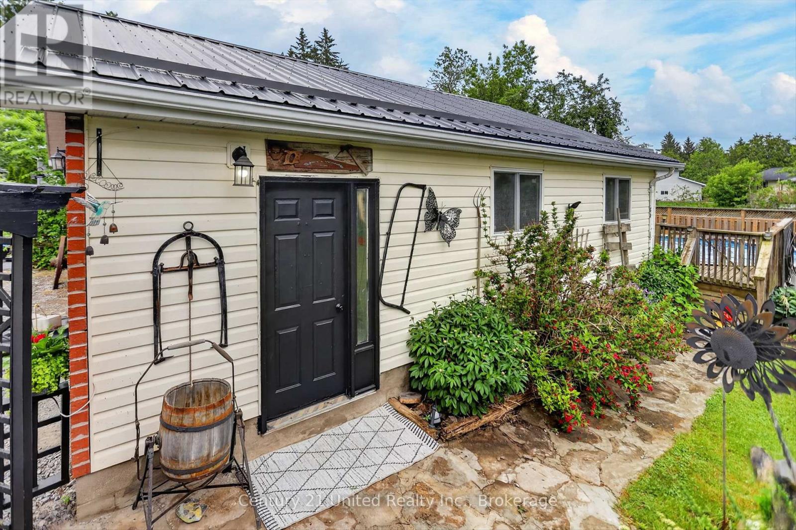 12 Emily Court, Kawartha Lakes (Emily), Ontario  K0L 2W0 - Photo 49 - X13432366