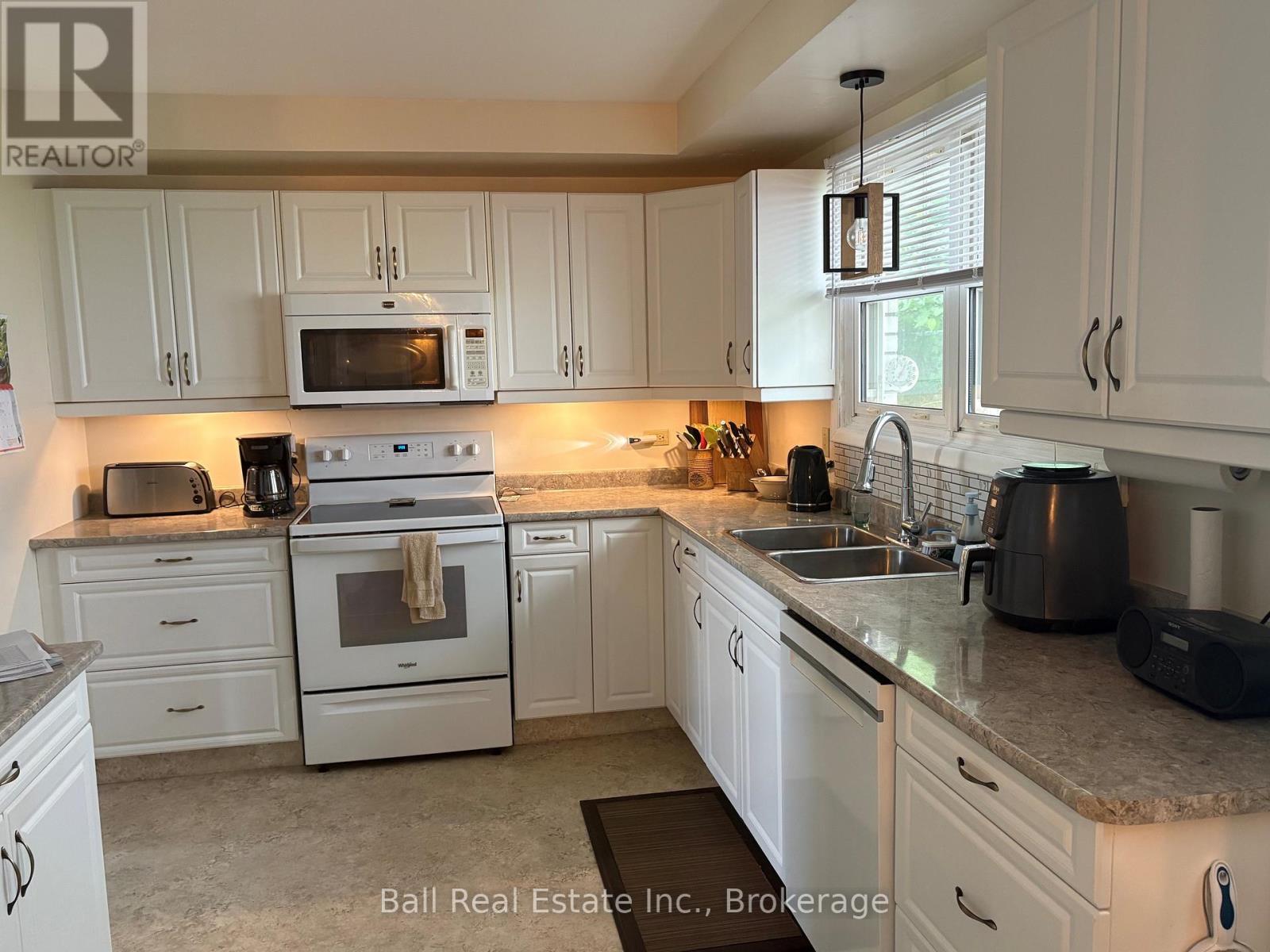 220 Ireton Street, Trent Hills (Campbellford), Ontario  K0L 1L0 - Photo 8 - X13432818