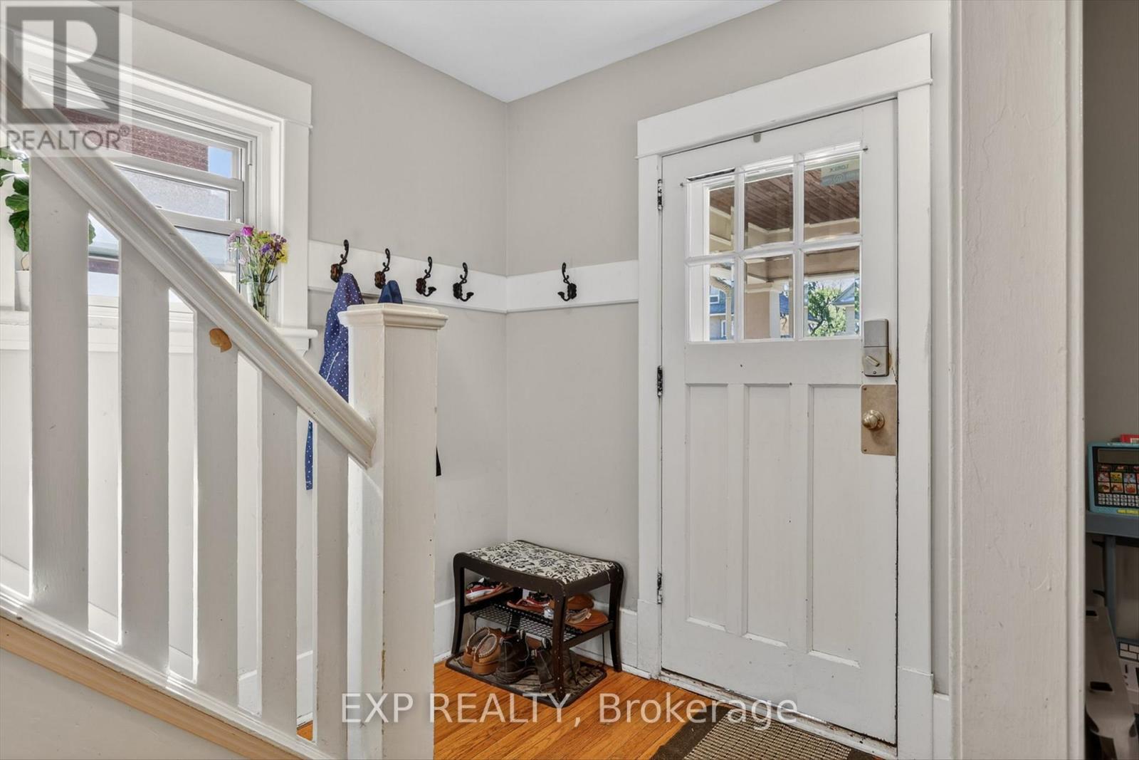498 Mcdonnel Street, Peterborough (Town Ward 3), Ontario  K9H 2X8 - Photo 7 - X13434016