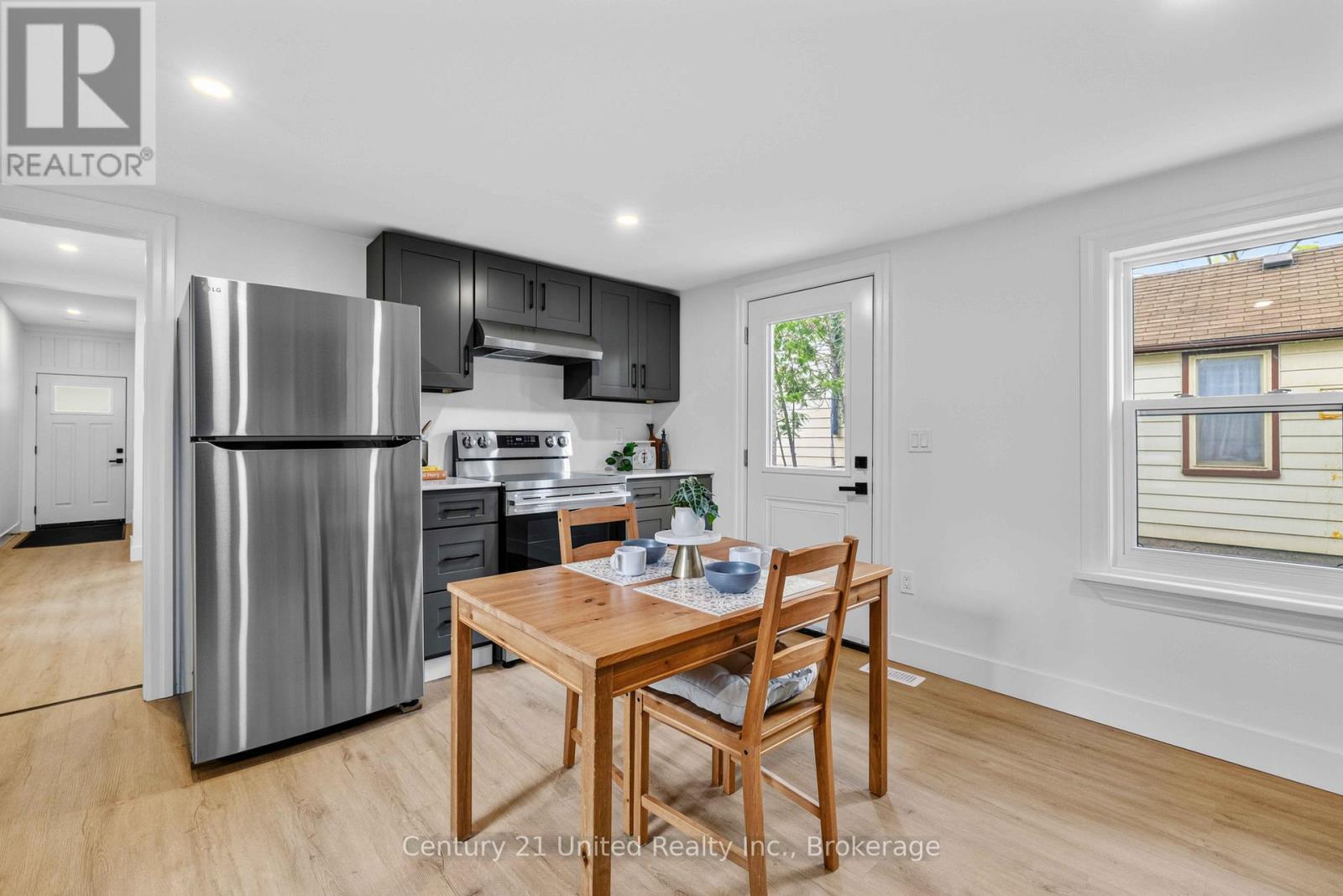 633 Rogers Street, Peterborough (Ashburnham Ward 4), Ontario  K9H 1X9 - Photo 17 - X13434358