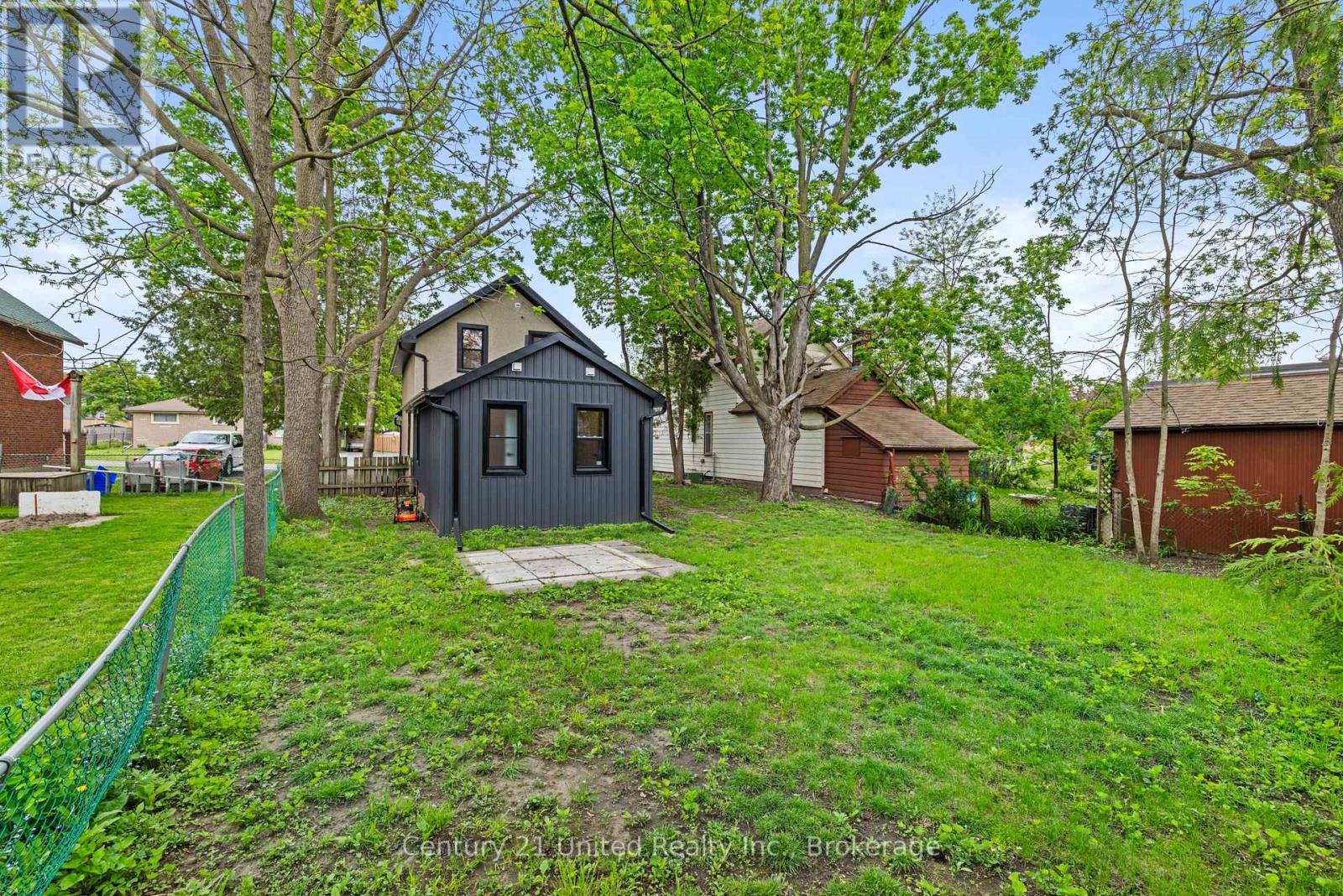 633 Rogers Street, Peterborough (Ashburnham Ward 4), Ontario  K9H 1X9 - Photo 6 - X13434358