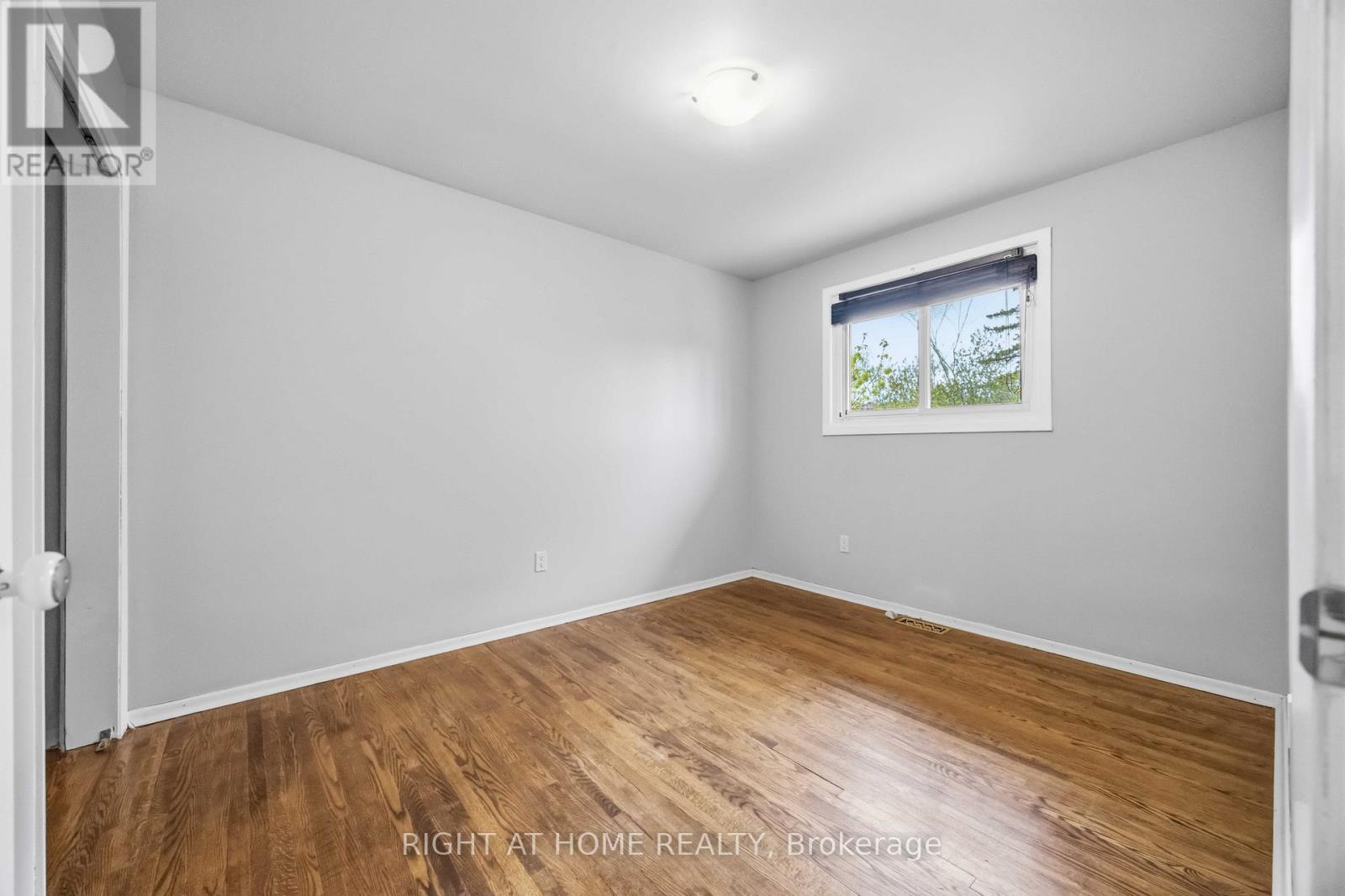 999 St Pauls Street, Peterborough (Northcrest Ward 5), Ontario  K9H 6J7 - Photo 23 - X13434640