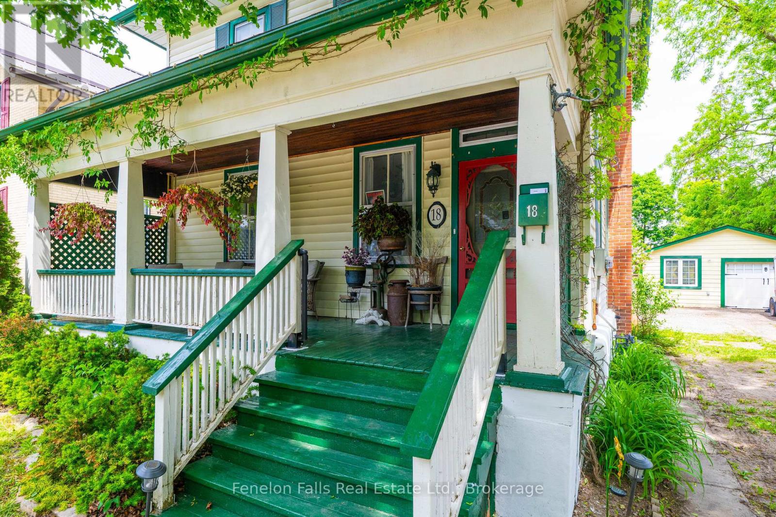 18 Melbourne Street W, Kawartha Lakes (Lindsay), Ontario  K9V 2S6 - Photo 4 - X13435104