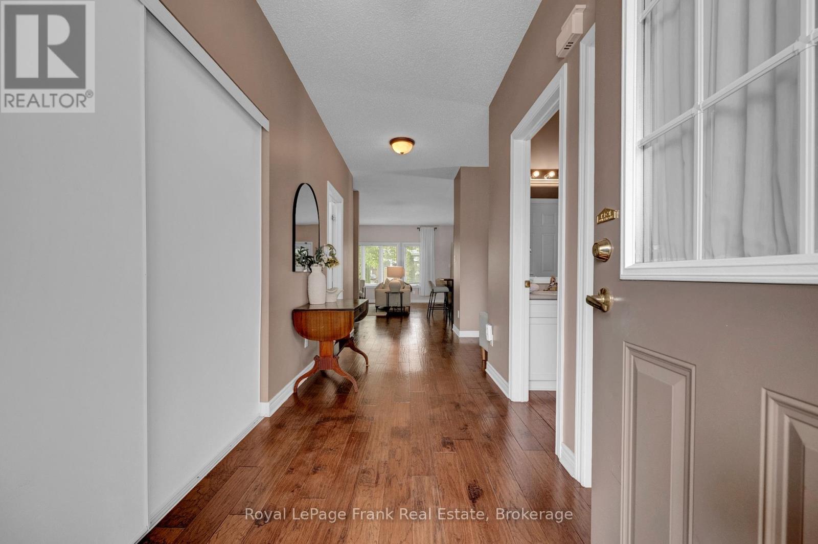 20 Kissingbridge Lane, Clarington (Newcastle), Ontario  L1B 0B2 - Photo 3 - E13435906