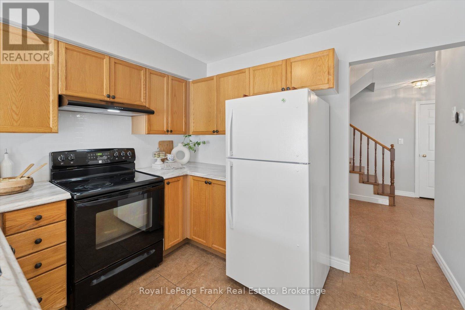 31 Lang Court, Kawartha Lakes (Lindsay), Ontario  K9V 6E5 - Photo 16 - X13435874