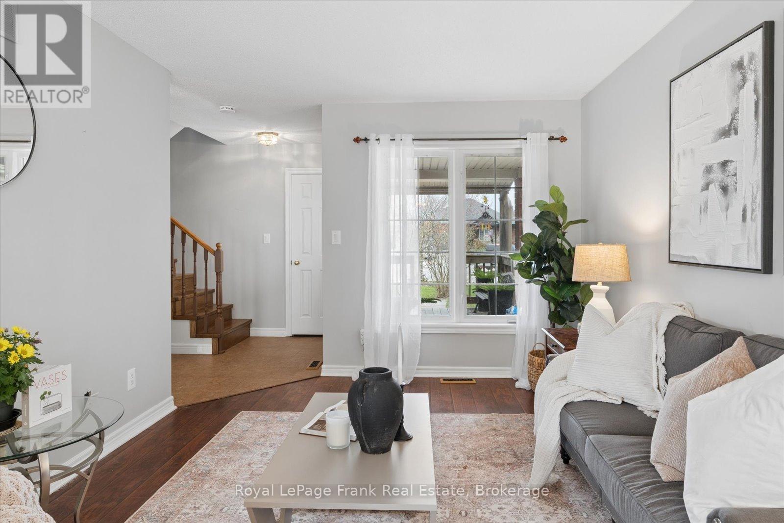 31 Lang Court, Kawartha Lakes (Lindsay), Ontario  K9V 6E5 - Photo 6 - X13435874