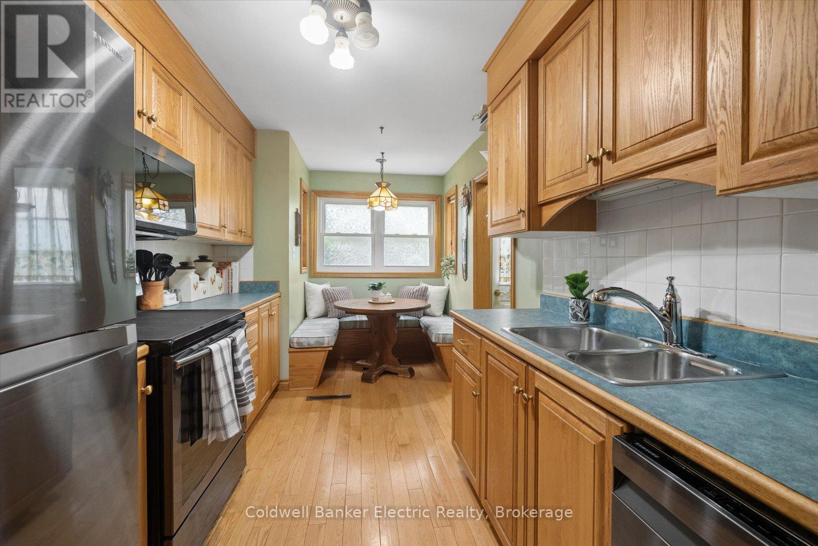 1497 Mayfair Avenue, Peterborough (Monaghan Ward 2), Ontario  K9J 6T3 - Photo 15 - X13435988