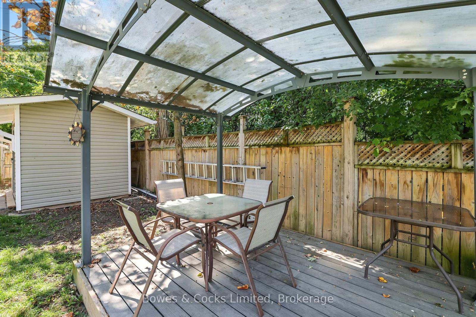 433 Manorhill Avenue, Peterborough (Town Ward 3), Ontario  K9J 6H7 - Photo 45 - X13437046