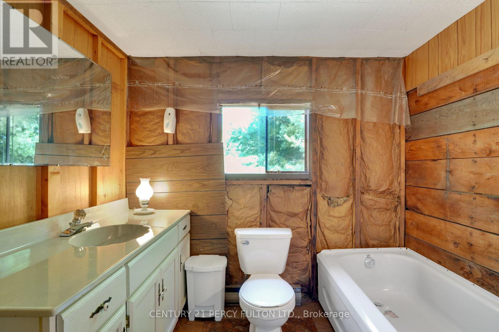 100 B Baragars Road, Hastings Highlands (Mcclure Ward), Ontario  K0L 2K0 - Photo 34 - X13436976