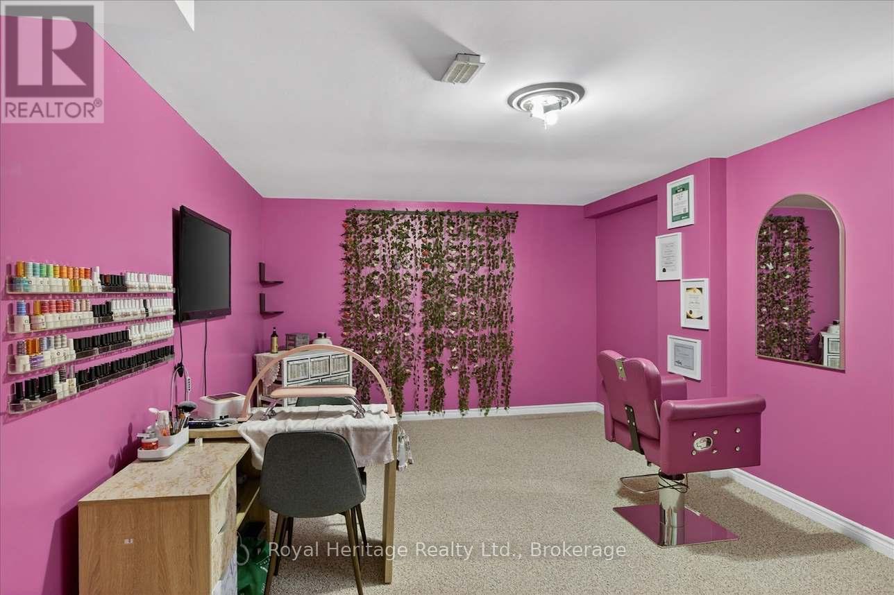 2 Liam Street, Kawartha Lakes (Lindsay), Ontario  K9V 0J3 - Photo 30 - X13437440